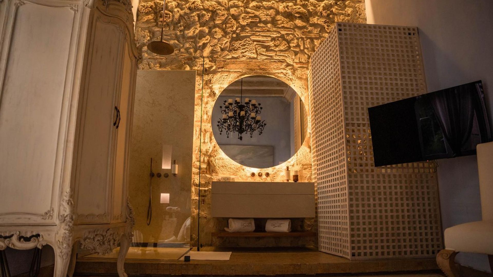 Casa Santiago Botero Hotel